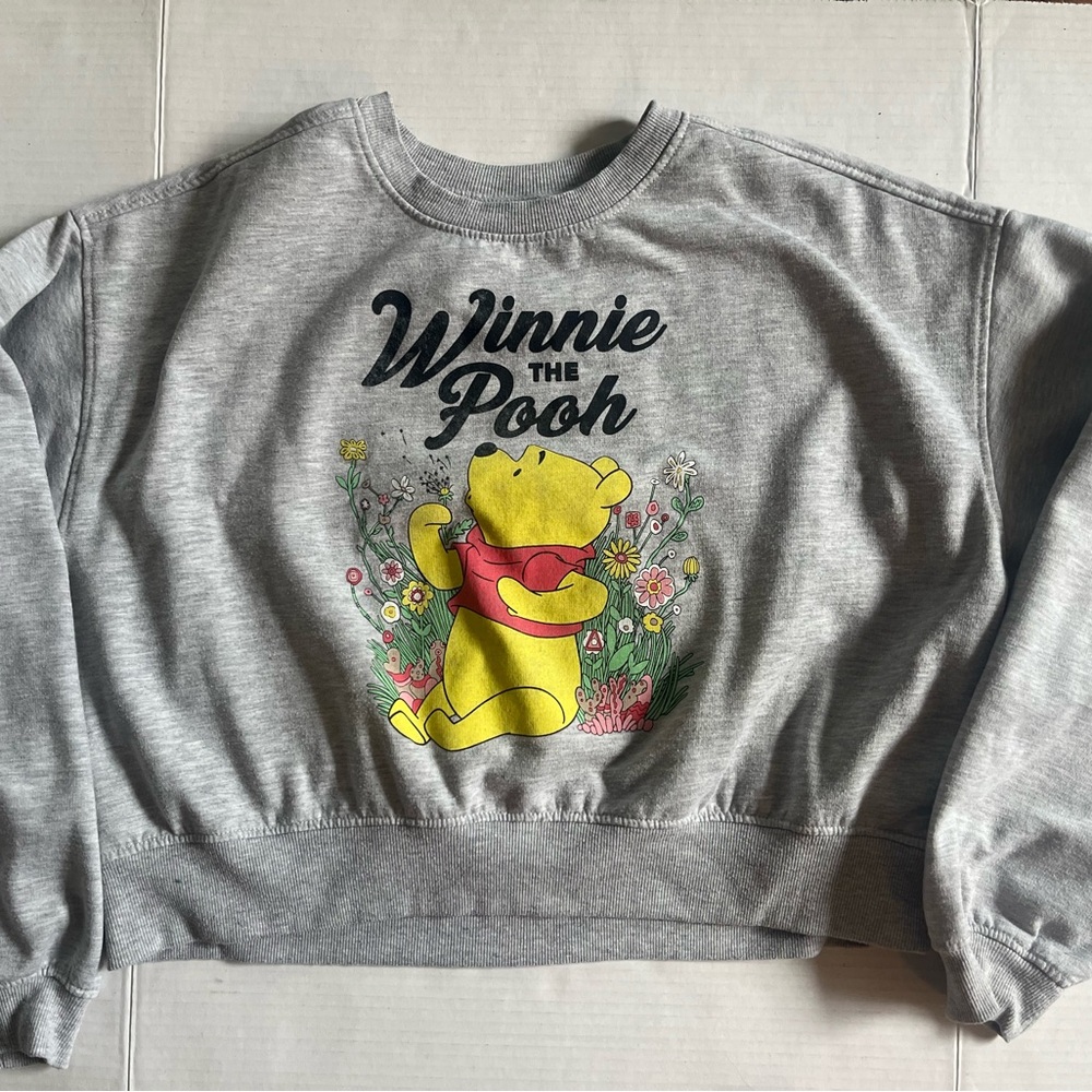 Disney Gray Winnie the Pooh Cropped Top